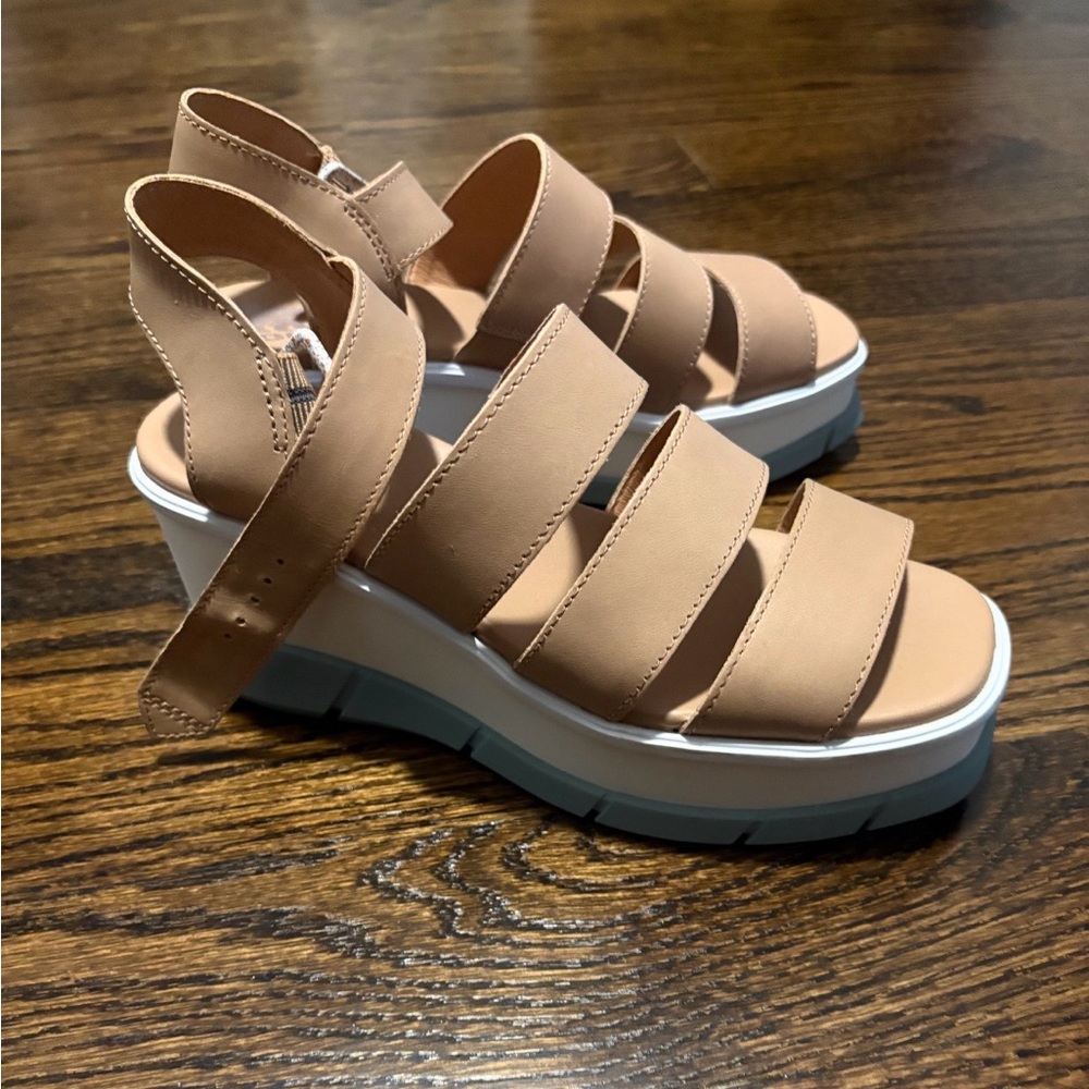 Sorel Joanie 111 Ankle Strap Sandal